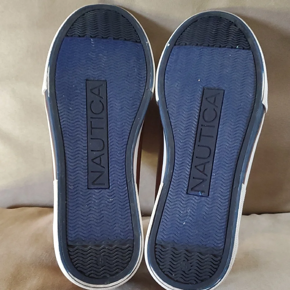 Nautica Brown Casual Shoes Size 5